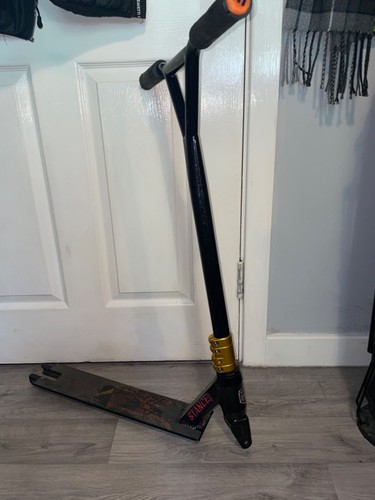 Stunt scooter