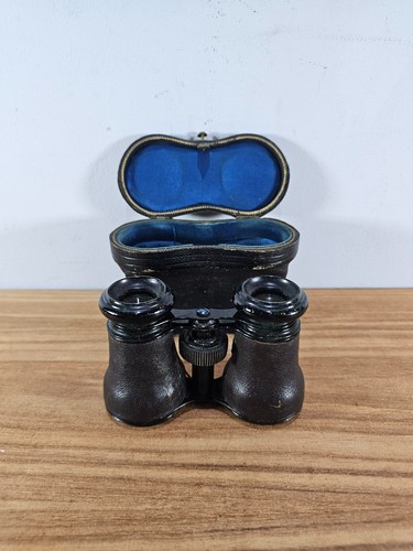Pair antique opera - of,