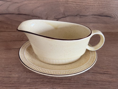 Poole pottery broadstone - poole, gravy