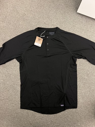 New patagonia shirt - new, small