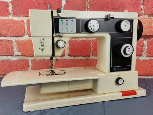 Vintage sewing machinenew home - sewing,
