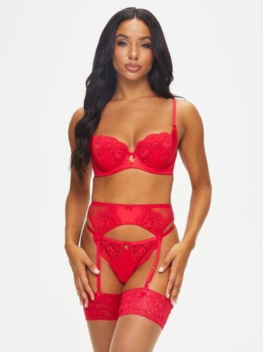 Ann summers honoured - ann, goodie