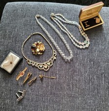 Selection Of Vintage Jewellery Both Men And womens no hallmarks