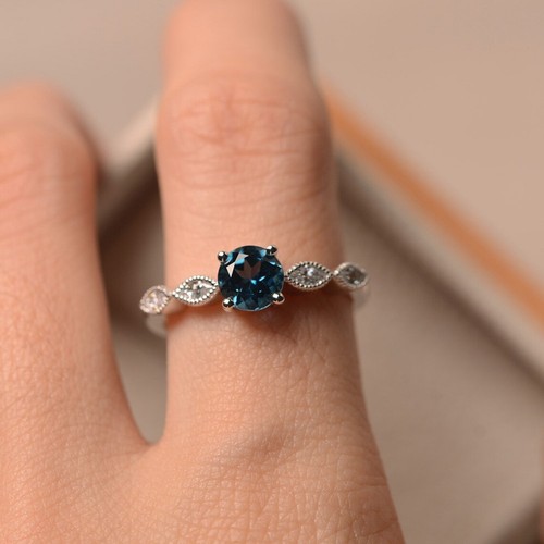 2ct round blue - round, topaz