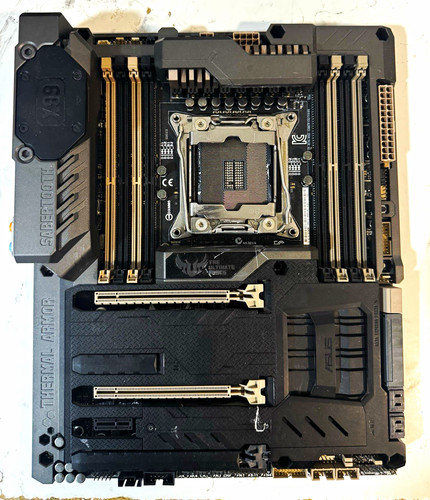 Asus tuf sabertooth x99 - tuf,
