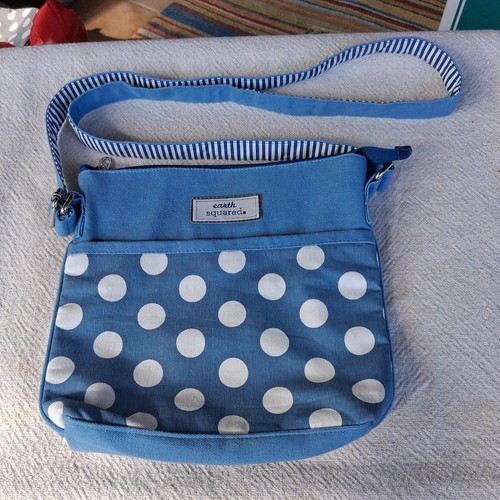Earth squared blue white - squared,
