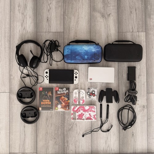 Nintendo switch oled console - nintendo,