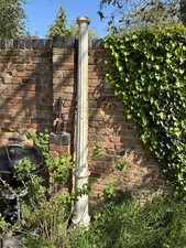 Cast Iron Lamp Post (very