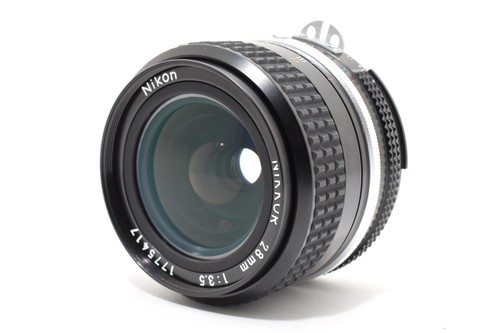 Near mint nikon - mint+,