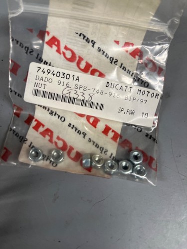 New genuine ducati 998 - ducati,