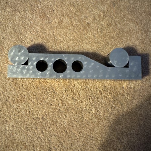 Precision engineered sign bar