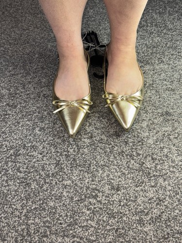 Gold flat pointed toe - gold,
