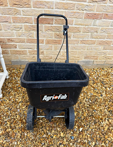 Agri fab push broadcast - push,