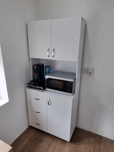 Tall kitchen cupboard - kitchen, modern