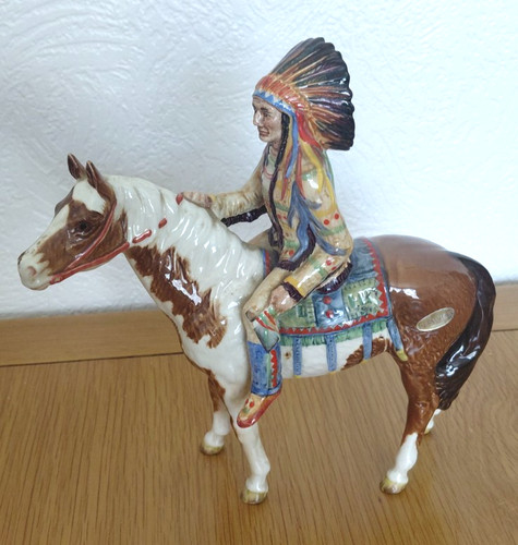 Vintage beswick 2 - 8, 1/2"