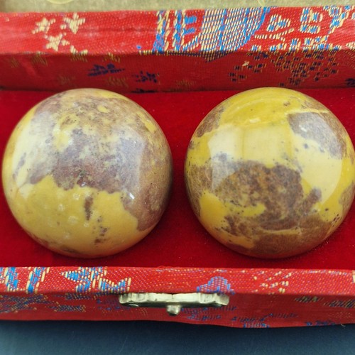 Vtg pair iron chinese - vtg,
