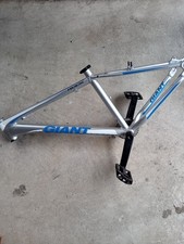 GIANT cross bike frame silver