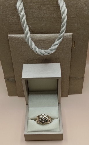 9ct gold band heavy - 9ct, 6