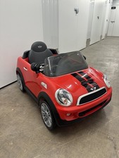 Kids Ride On Electric Car Mini Cooper 12V – Faulty Steering / Spares or Repair