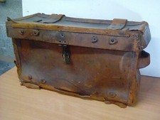 Vintage Classic Car large leather Trunk Case with handles and clasp