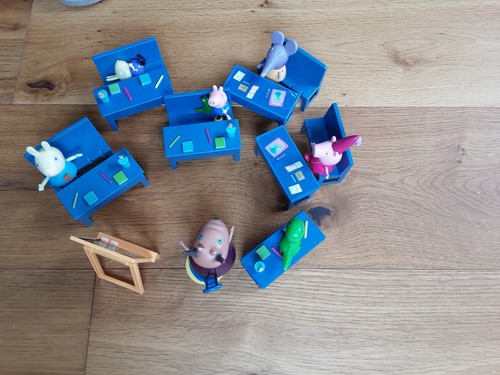 Peppa pig school includes - school,