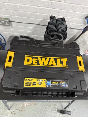 Dewalt dewblwcase tstak power - dewalt,