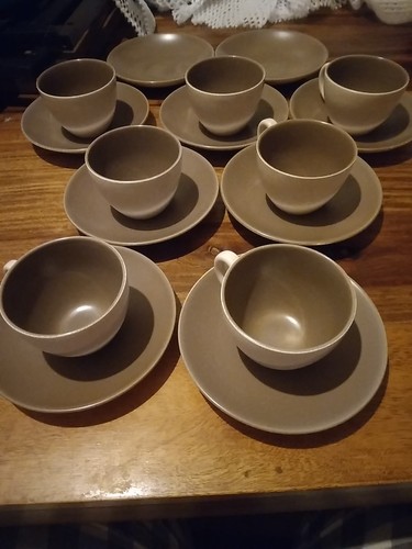 Poole pottery twintone - pottery,