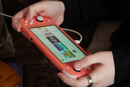 Nintendo switch lite - lite, (coral)