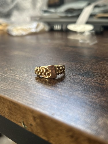 9ct gold keeper - /buckle, ring