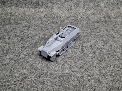 Ww2 sdkfz 251 56 - 251/22, scale