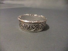 Silver Pill Box Birmingham 1971 Maker: Hampton Utilities