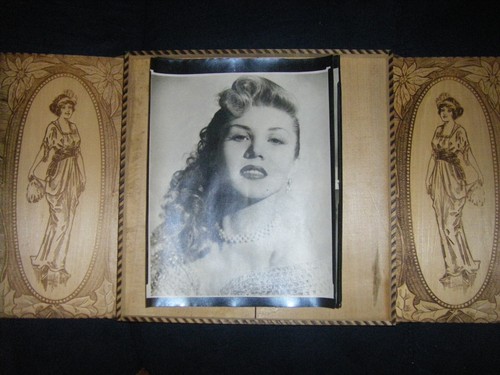 Early burlesque fan dancer - early,