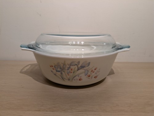 Vintage pyrex blue - vintage, iris