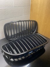 Genuine BMW F10 2010-2015 Gloss Black Kidney Front Grills.