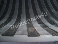 Black BROAD Ribbed Cab Garage