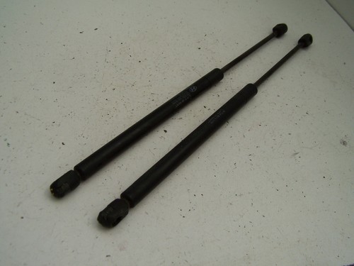 Hyundai coupe bonnet - bonnet, lifting