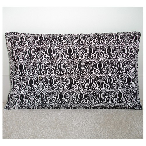 Black and white cushion - black,