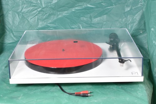 Rega planar plus turntable - plus,