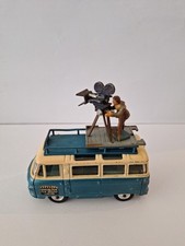 Corgi Commer Bus 2500.     P10