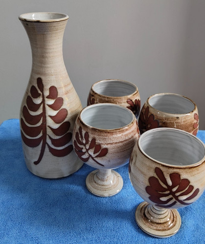 Vintage briglin pottery wine - briglin,