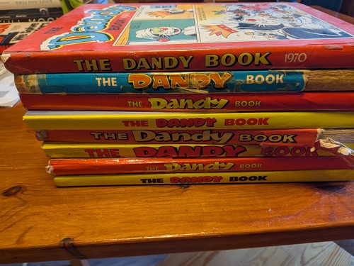 The dandy book annual - book,