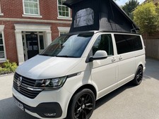 VW Transporter 6.1 Campervan DSG Pop top