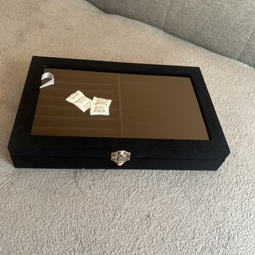 Velour jewellery box - jewellery,