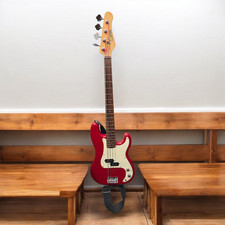 ENCORE STRAT STYLE BASS GUITAR