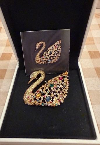 Swarovski swan signed gold - swan,