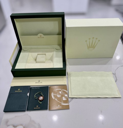 Authentic rolex platinum - authentic,