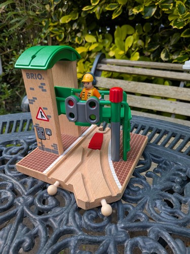 Brio signal box track - brio,