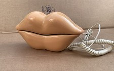 NOVELTY LIPS MOUTH PUSH BUTTON TELEPHONE