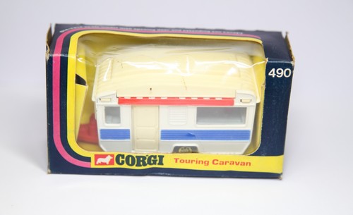 Corgi 490 touring - touring, caravan