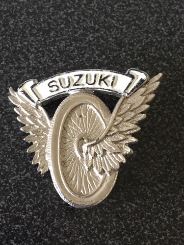 Suzuki motorcycle pin classic - motorcycle,